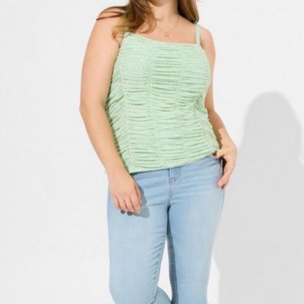 NWT Torrid Mesh Shirred Tank - Picture 3 of 5